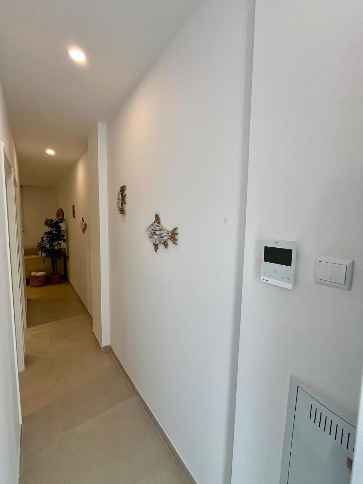 New Casa Raton Central, Pool, Wifi, Parking, Evcharger Apartamento
