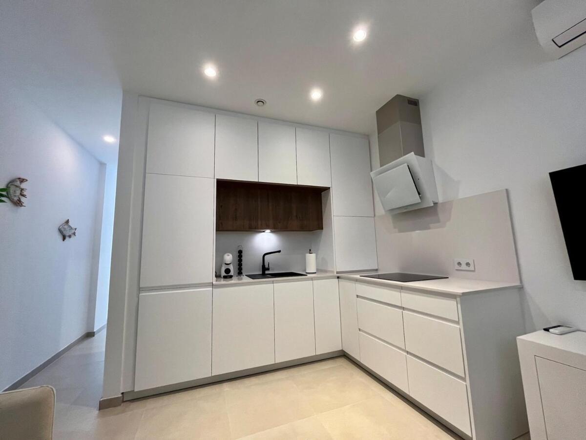 New Casa Raton Central, Pool, Wifi, Parking, Evcharger